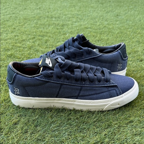 Nike Book Blazer Low main image 4